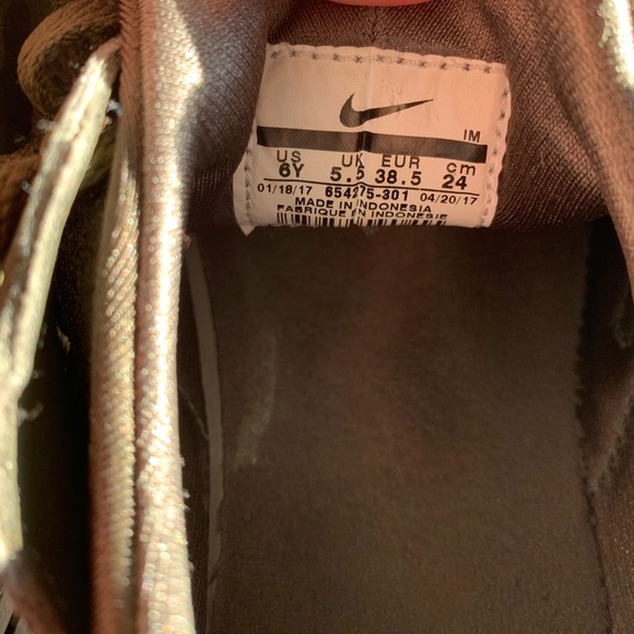 SOLD - Picture 5 of 5